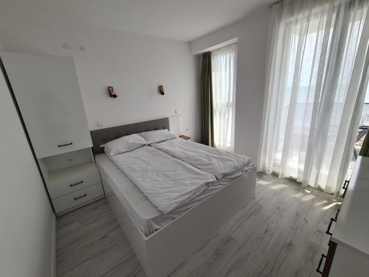 Gold Beach Apart Obzor Exterior foto