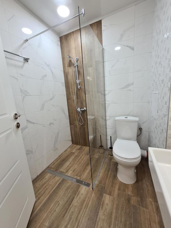 Gold Beach Apart Obzor Exterior foto