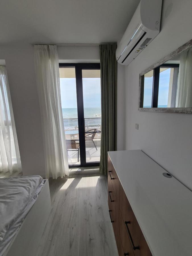 Gold Beach Apart Obzor Exterior foto